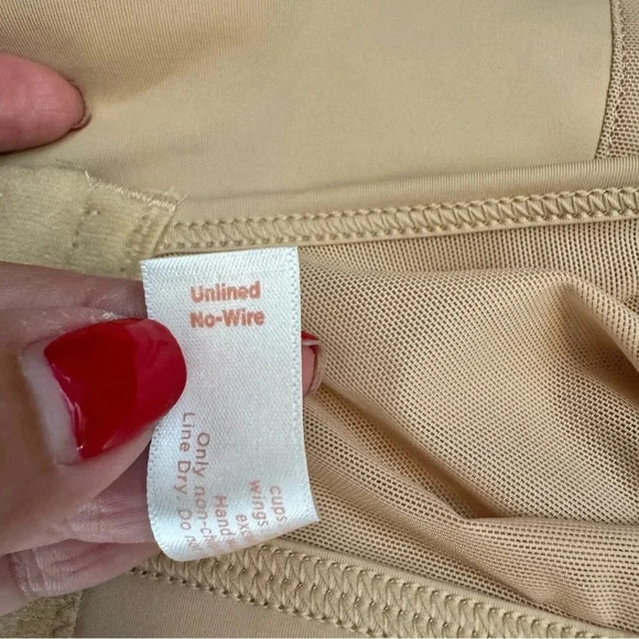 Cacique unLined No Wire Bra - Picture 8 of 8